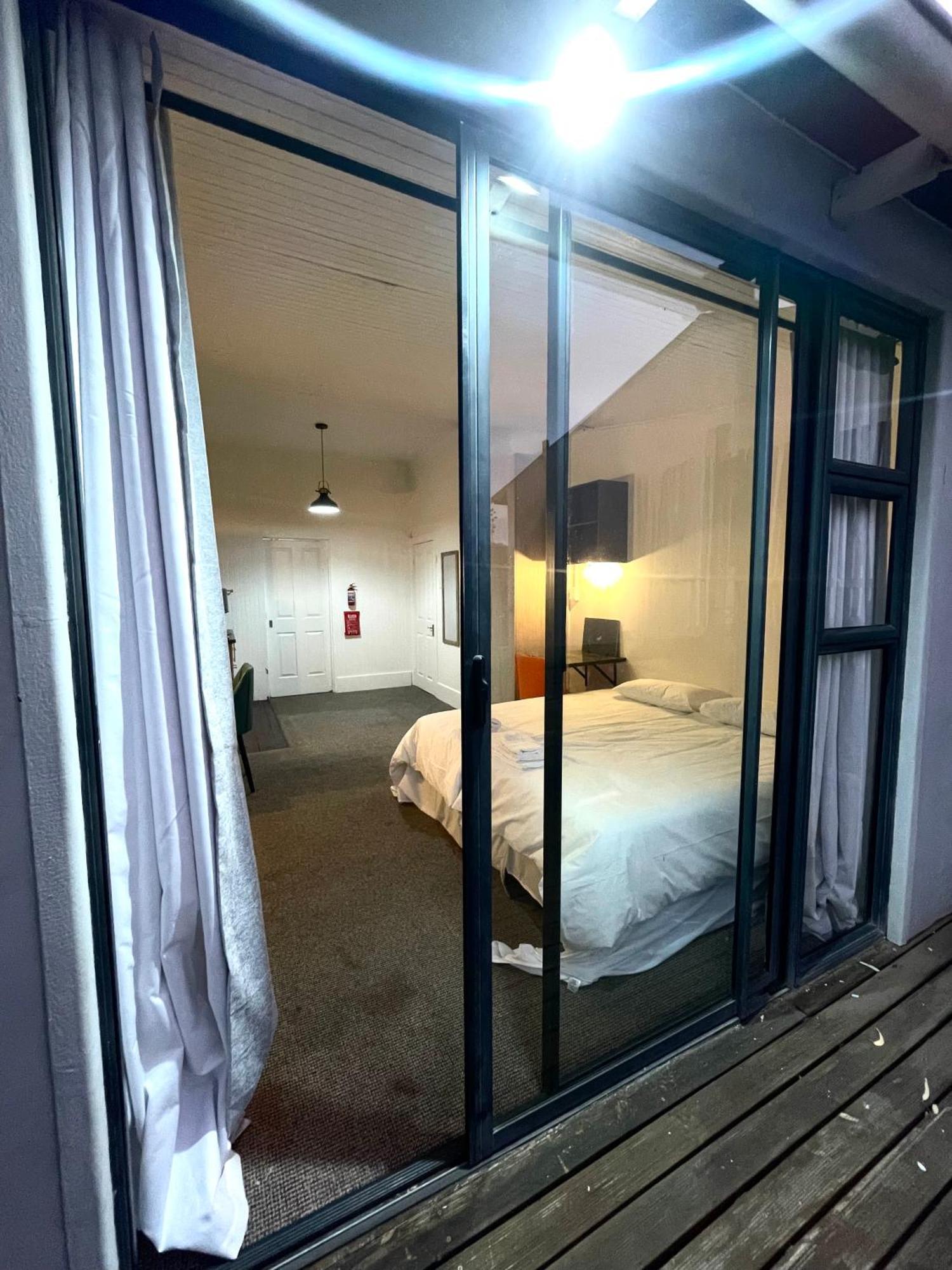 Cosy Richmond Hill Retreat Hotell Port Elizabeth Exteriör bild
